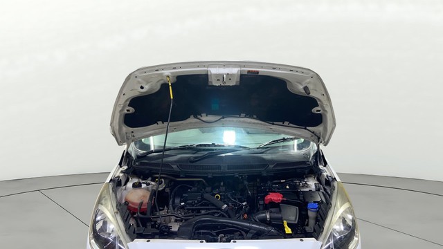 Second-hand 2019 Ford Figo 1.2P Titanium MT for sale in Surat-9