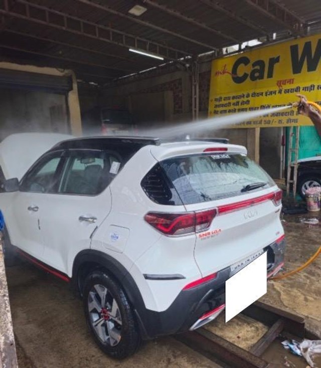 Second-hand 2023 Kia Sonet GTX Plus Turbo DCT for sale in Bhopal-6