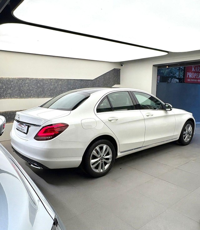 Second-hand 2019 Mercedes-Benz C-Class Progressive C 220d for sale in New Delhi-6