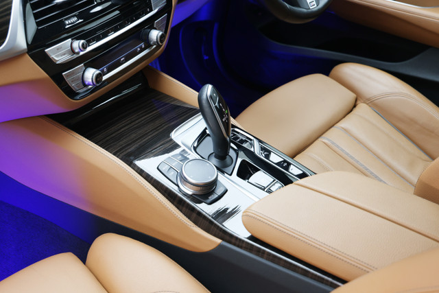 Second-hand 2024 BMW 6 Series GT 630i M Sport for sale in Gurgaon-14