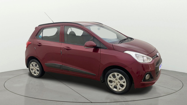 Second-hand 2015 Hyundai Grand i10 Sportz for sale in Gulbarga-11