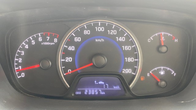 Second-hand 2015 Hyundai Grand i10 Sportz for sale in Gulbarga-23