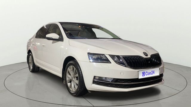 Second-hand 2019 Skoda Octavia 1.8 TSI AT Style for sale in Kolkata