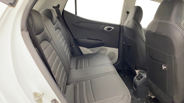 Second-hand 2022 Hyundai Grand i10 Nios Sportz for sale in Ahmedabad-4