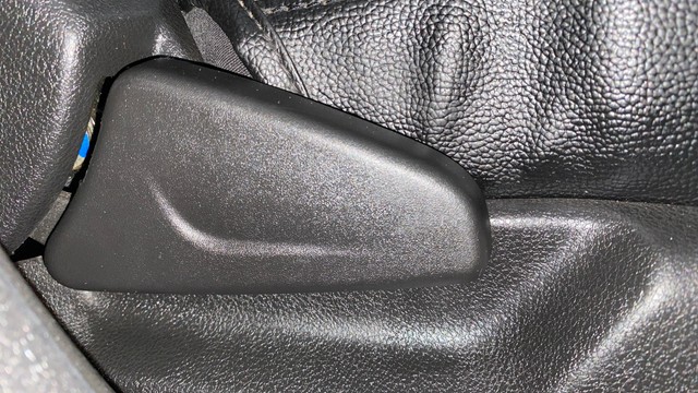 Second-hand 2019 Renault KWID RXL for sale in Kochi-6