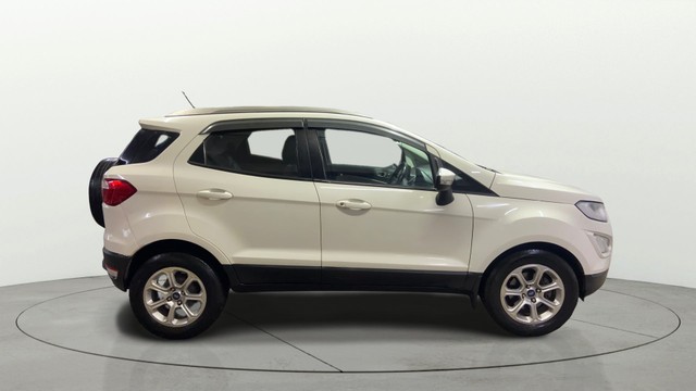 Ford Ecosport Titanium Diesel Second-hand 2021 Ford Ecosport Titanium Diesel for sale in Surat-1