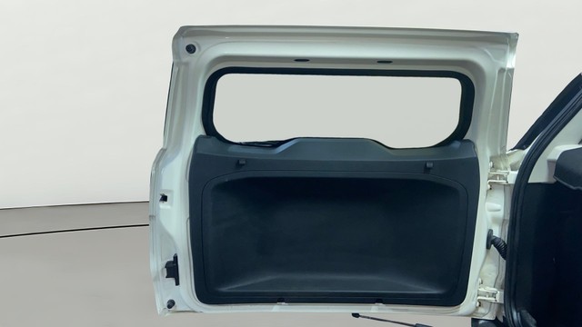 Ford Ecosport Titanium Diesel Second-hand 2021 Ford Ecosport Titanium Diesel for sale in Surat-20