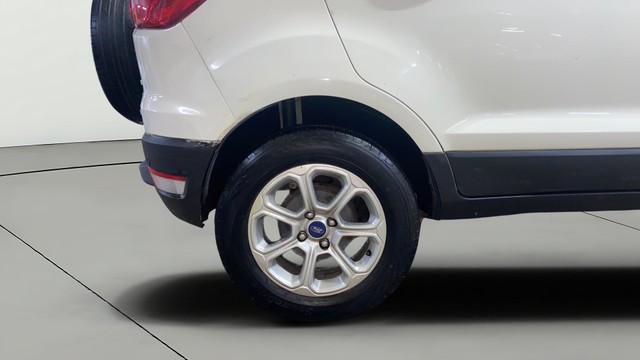 Ford Ecosport Titanium Diesel Second-hand 2021 Ford Ecosport Titanium Diesel for sale in Surat-25