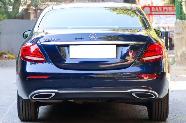 Mercedes-Benz E-Class Expression E 220d Second-hand 2020 Mercedes-Benz E-Class Expression E 220d for sale in New Delhi-1