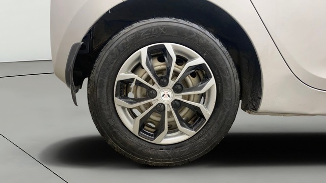 Hyundai EON Era Plus Second-hand 2015 Hyundai EON Era Plus for sale in Hyderabad-27