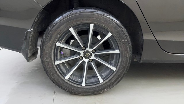 Second-hand 2016 Honda City SV MT for sale in Bangalore-18