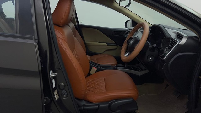 Second-hand 2016 Honda City SV MT for sale in Bangalore-15