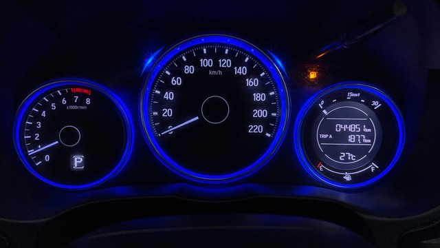 Second-hand 2016 Honda City SV MT for sale in Bangalore-13