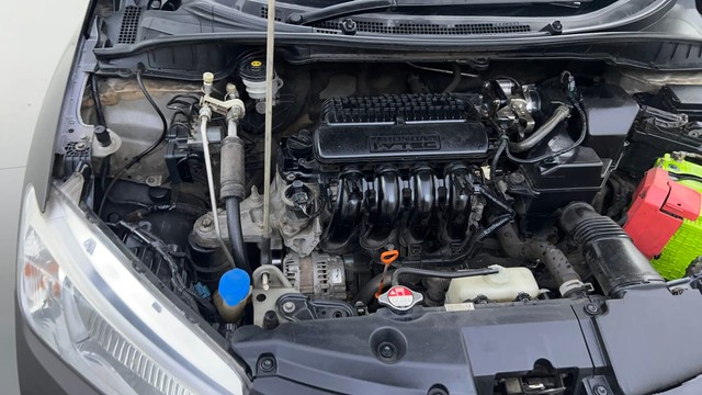 Second-hand 2016 Honda City SV MT for sale in Bangalore-37