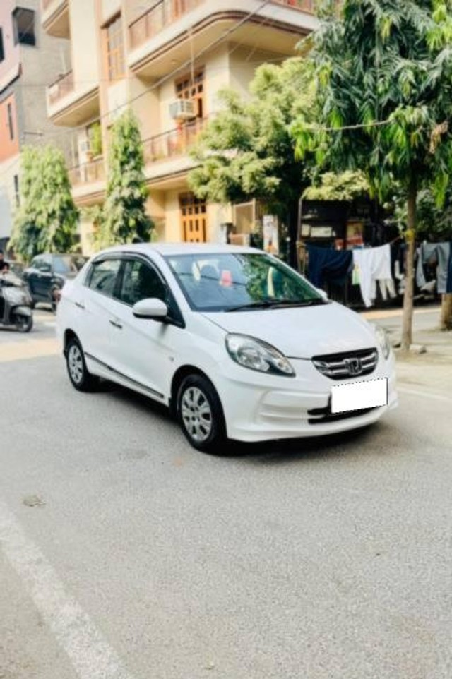 Second-hand 2015 Honda Amaze S i-Vtech for sale in Ramnagar-5