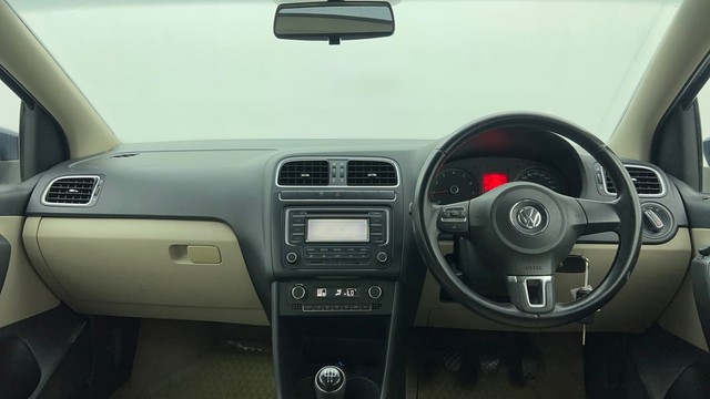 Second-hand 2013 Volkswagen Polo Petrol Highline 1.2L for sale in Chennai-11