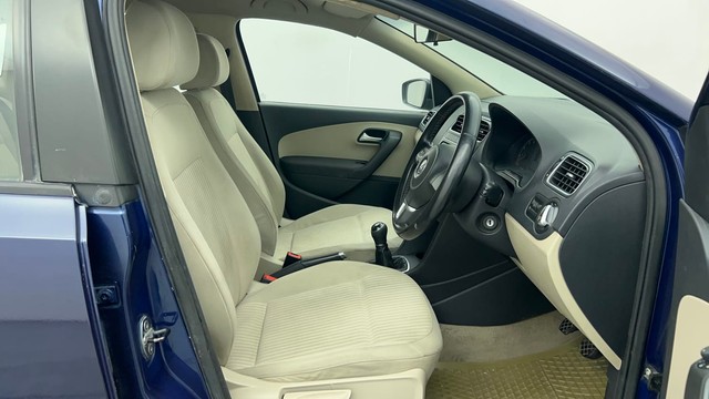 Second-hand 2013 Volkswagen Polo Petrol Highline 1.2L for sale in Chennai-15