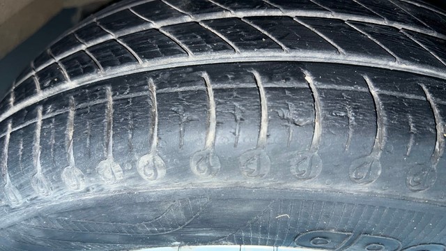 Second-hand 2016 Mahindra KUV 100 NXT G80 K8 6Str for sale in Ghaziabad-34