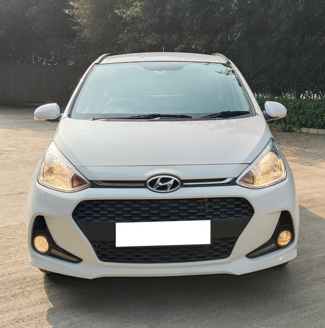 Hyundai Grand i10 1.2 CRDi Asta Second-hand 2017 Hyundai Grand i10 1.2 CRDi Asta for sale in Faridabad-12