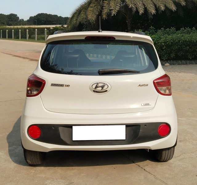 Hyundai Grand i10 1.2 CRDi Asta Second-hand 2017 Hyundai Grand i10 1.2 CRDi Asta for sale in Faridabad-2