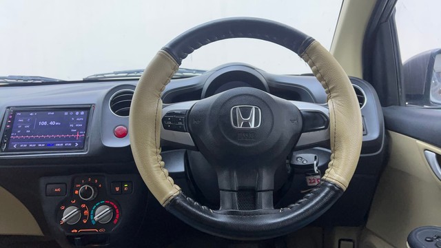 Second-hand 2015 Honda Brio VX AT for sale in Hyderabad-36
