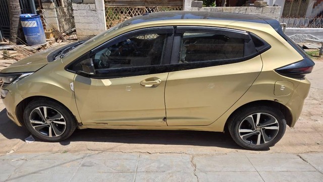 Second-hand 2020 Tata Altroz XZ BSVI for sale in Bellary-4