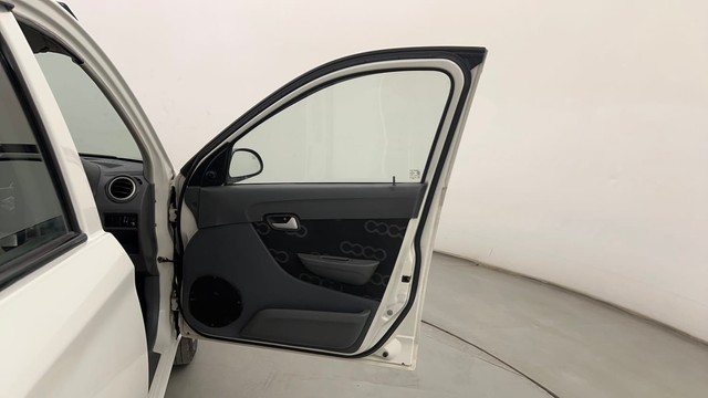 Second-hand 2015 Maruti Suzuki Alto 800 LXi for sale in Pune-16