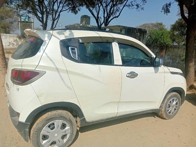 Second-hand 2017 Mahindra KUV 100 mFALCON D75 AnniversaryEdition for sale in Hardoi-2