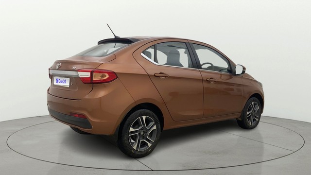 Tata Tigor 1.2 Revotron XZ Option Second-hand 2017 Tata Tigor 1.2 Revotron XZ Option for sale in Gulbarga-13