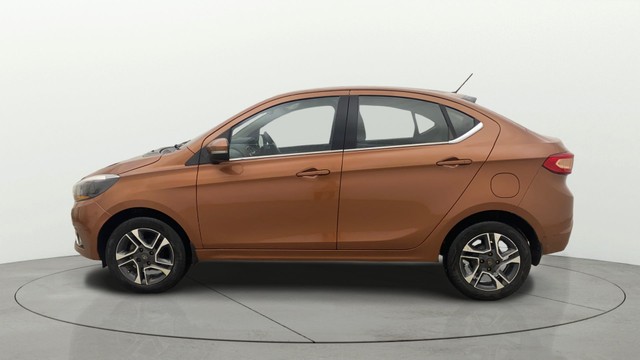 Tata Tigor 1.2 Revotron XZ Option Second-hand 2017 Tata Tigor 1.2 Revotron XZ Option for sale in Gulbarga-16