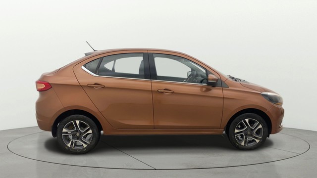 Tata Tigor 1.2 Revotron XZ Option Second-hand 2017 Tata Tigor 1.2 Revotron XZ Option for sale in Gulbarga-12