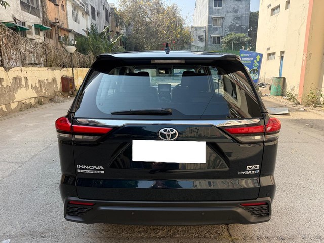 Second-hand 2024 Toyota Innova Hycross VX 7STR Hybrid for sale in New Delhi-3