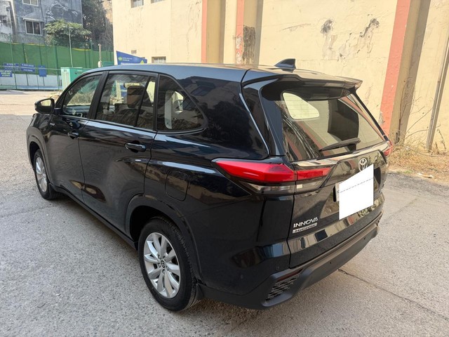 Second-hand 2024 Toyota Innova Hycross VX 7STR Hybrid for sale in New Delhi-7