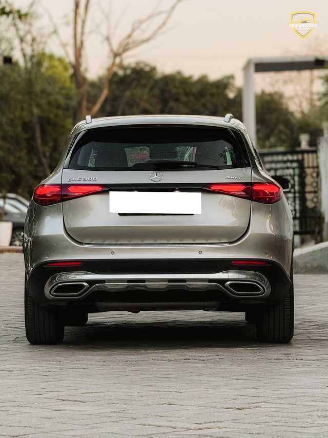Second-hand 2024 Mercedes-Benz GLC 300 for sale in New Delhi-2