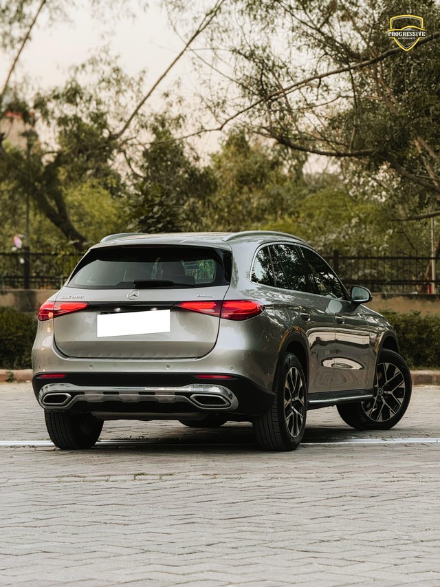Second-hand 2024 Mercedes-Benz GLC 300 for sale in New Delhi-9