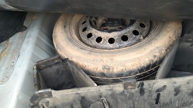 Second-hand 2011 Toyota Etios V for sale in Coimbatore-6