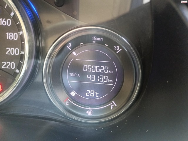 Second-hand 2018 Honda City V MT AVN for sale in Chennai-8