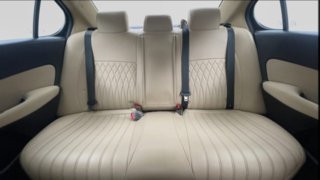 Second-hand 2021 Honda City VX MT for sale in Jaipur-36