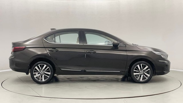 Second-hand 2021 Honda City VX MT for sale in Jaipur-2