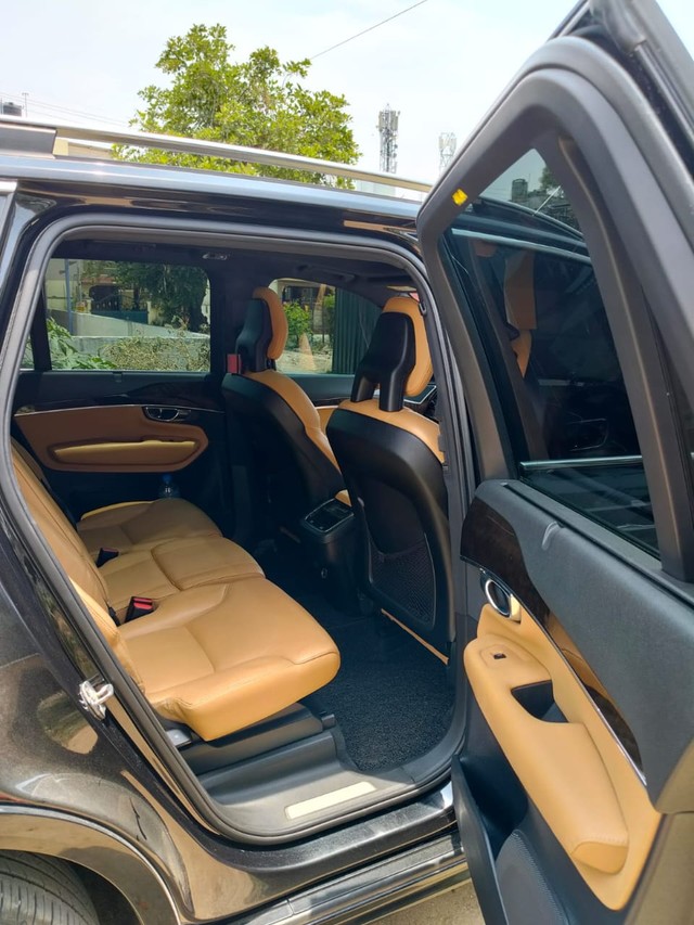 Second-hand 2017 Volvo XC90 D5 Inscription BSIV for sale in Coimbatore-9