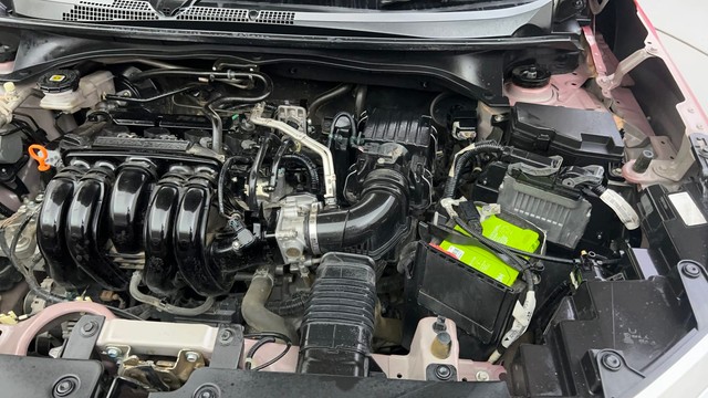 Second-hand 2023 Honda Elevate ZX Non RF for sale in Ahmedabad-39