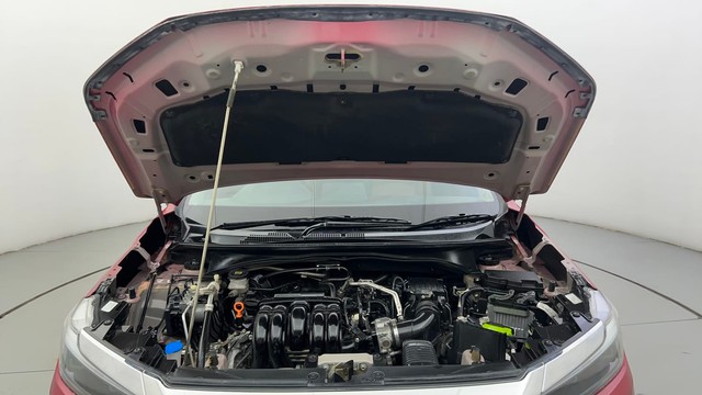 Second-hand 2023 Honda Elevate ZX Non RF for sale in Ahmedabad-8