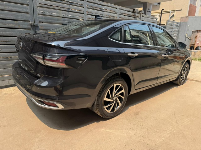 Second-hand 2024 Volkswagen Virtus Topline AT for sale in Chennai-1