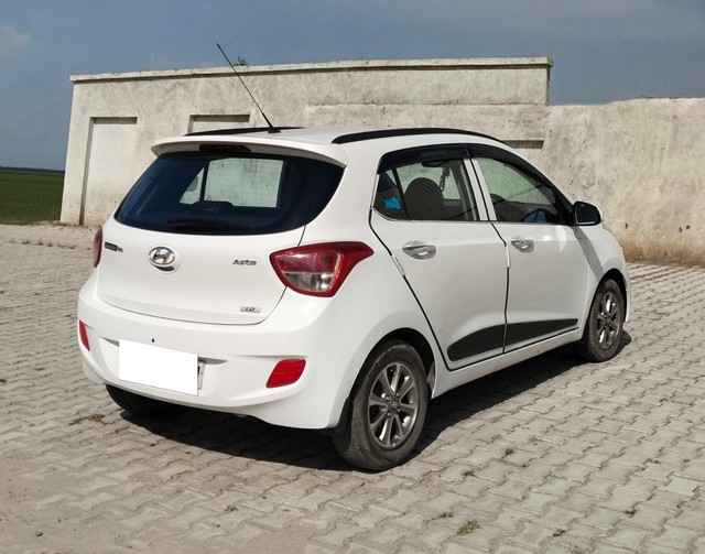 Hyundai Grand i10 Asta Option Second-hand 2015 Hyundai Grand i10 Asta Option for sale in Faridabad-9
