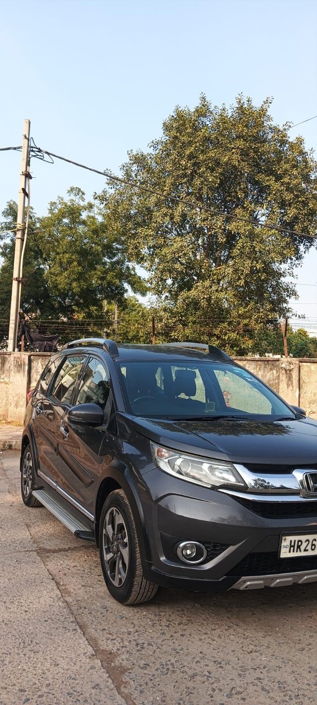 Honda BR-V i-VTEC VX MT Second-hand 2017 Honda BR-V i-VTEC VX MT for sale in New Delhi-26