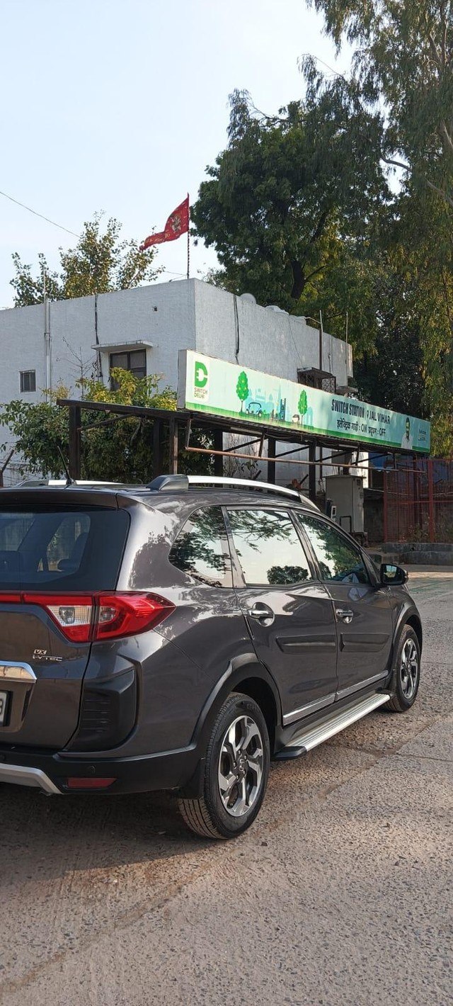 Honda BR-V i-VTEC VX MT Second-hand 2017 Honda BR-V i-VTEC VX MT for sale in New Delhi-20