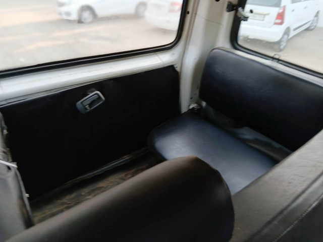 Chevrolet Tavera LS B3 - 10 seats BSIII Second-hand 2006 Chevrolet Tavera LS B3 - 10 seats BSIII for sale in Ahmedabad-9