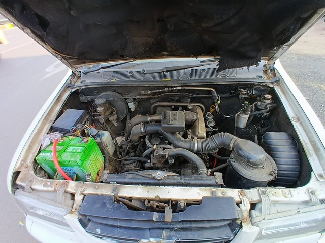 Chevrolet Tavera LS B3 - 10 seats BSIII Second-hand 2006 Chevrolet Tavera LS B3 - 10 seats BSIII for sale in Ahmedabad-4