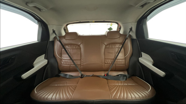 Second-hand 2024 Tata Punch Accomplished CNG for sale in Ahmedabad-35