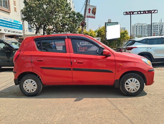 Second-hand 2023 Maruti Suzuki Alto 800 VXI for sale in Kolkata-4